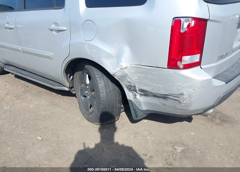 2009 HONDA PILOT EX-L VIN: 5FNYF48629B040287