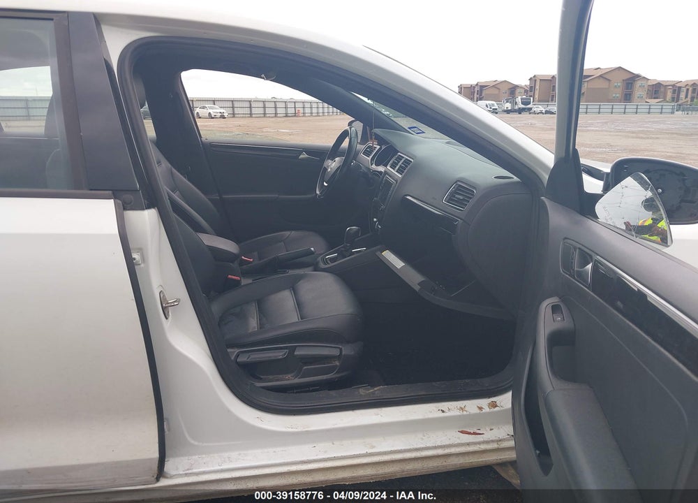 2018 VOLKSWAGEN JETTA 1.8T SE SPORT VIN: 3VWD17AJ7JM250720