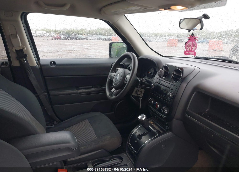 2014 JEEP PATRIOT SPORT VIN: 1C4NJPBA7ED552032
