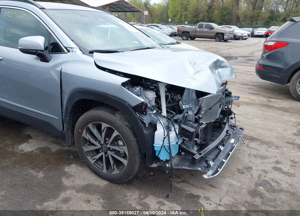 2023 TOYOTA COROLLA CROSS XLE VIN: 7MUDAABG9PV070642