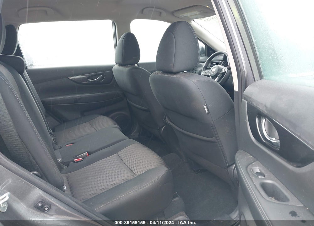 2018 NISSAN ROGUE S VIN: 5N1AT2MT1JC753298