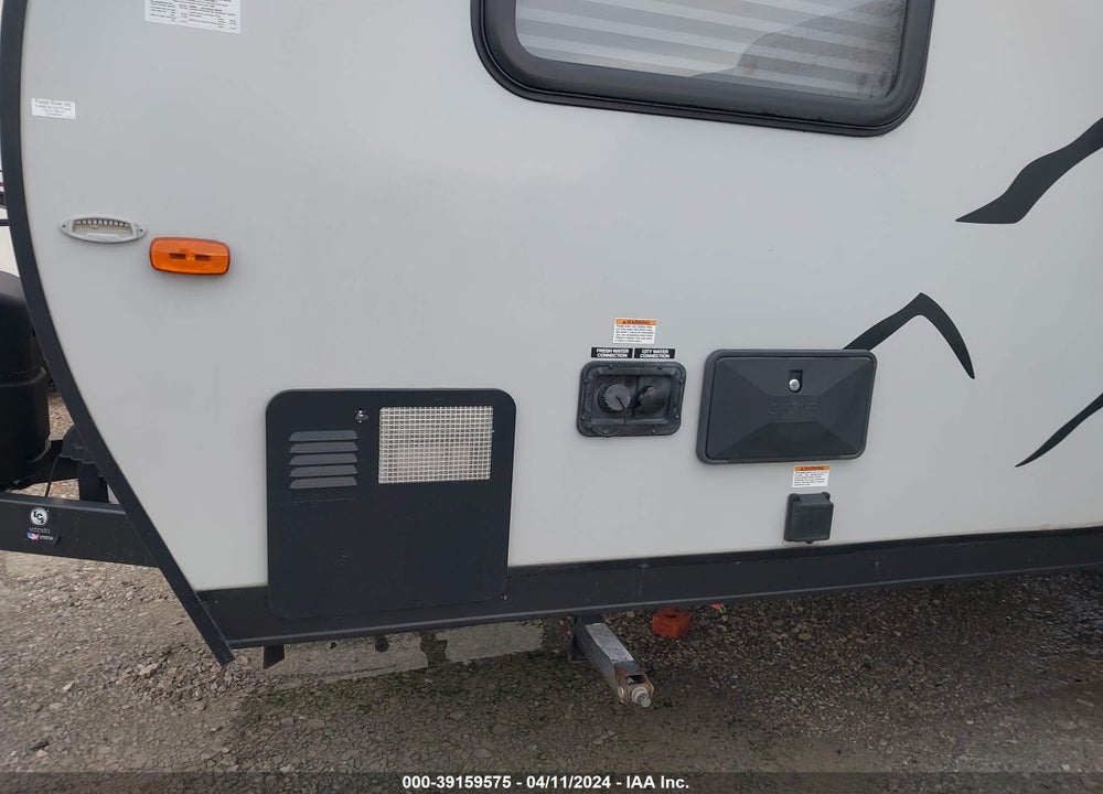 2020 CHEROKEE WOLF PUP TRAVEL TRA VIN: 5ZT2CKGC6LY004389