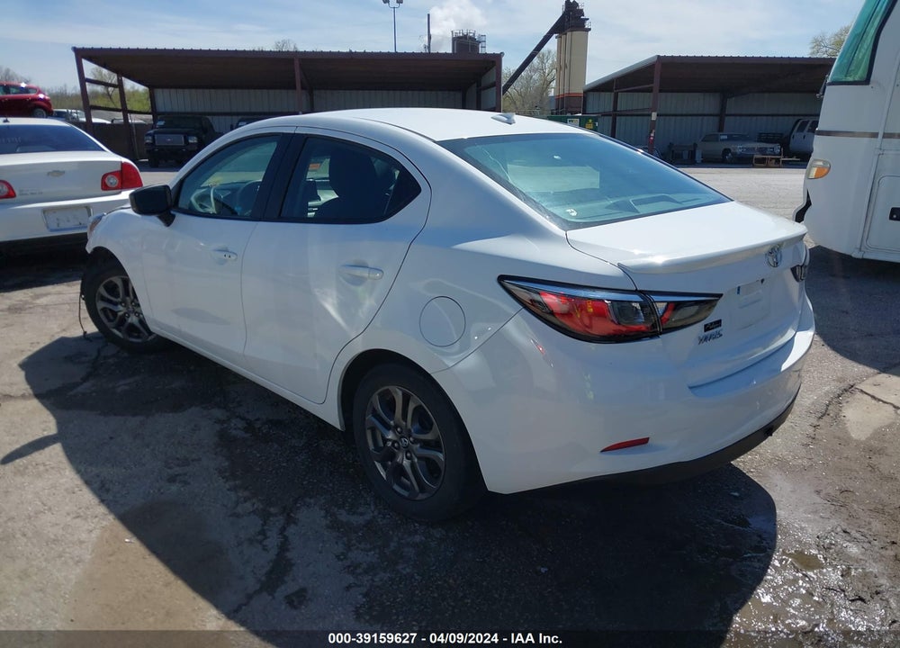 2019 TOYOTA YARIS LE VIN: 3MYDLBYV3KY509109