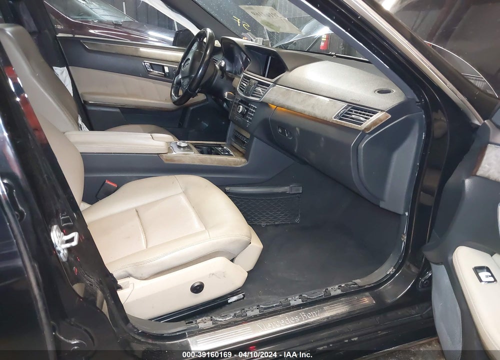 2010 MERCEDES-BENZ E 350 4MATIC VIN: WDDHF8HB2AA113357