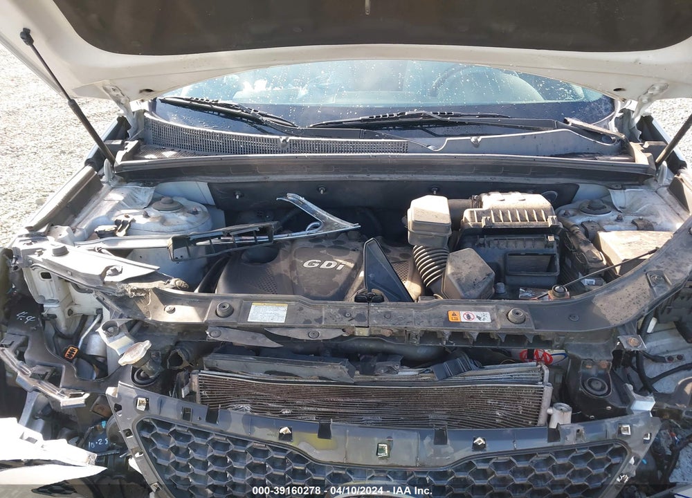 2013 KIA SORENTO LX VIN: 5XYKTCA65DG398472