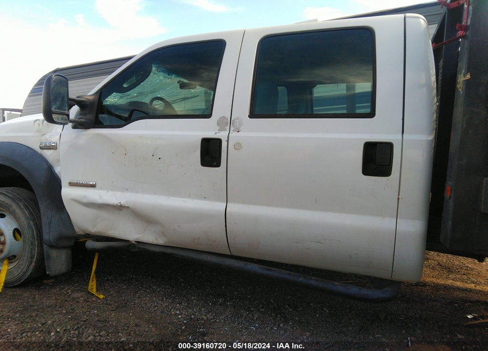 2006 FORD F-550 CHASSIS LARIAT/XL/XLT VIN: 1FDAW56P86EC03052