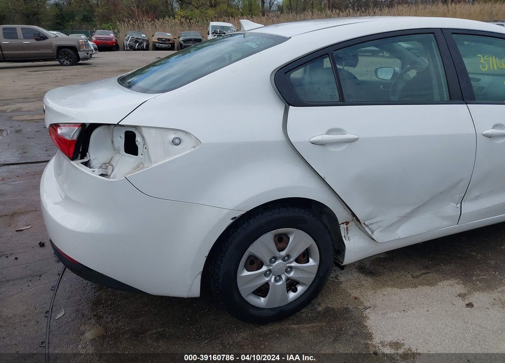 2016 KIA FORTE LX VIN: KNAFK4A66G5476861