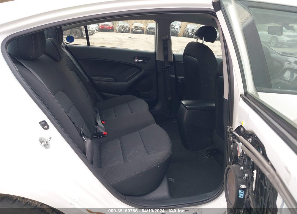 2016 KIA FORTE LX VIN: KNAFK4A66G5476861