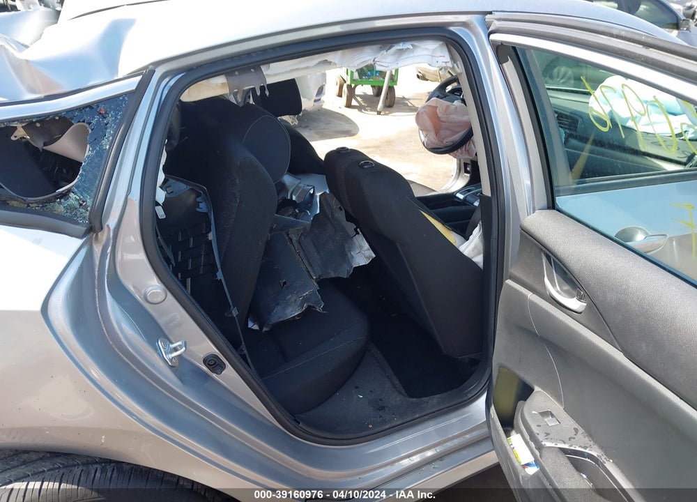 2021 HONDA CIVIC LX VIN: 2HGFC2F66MH538262