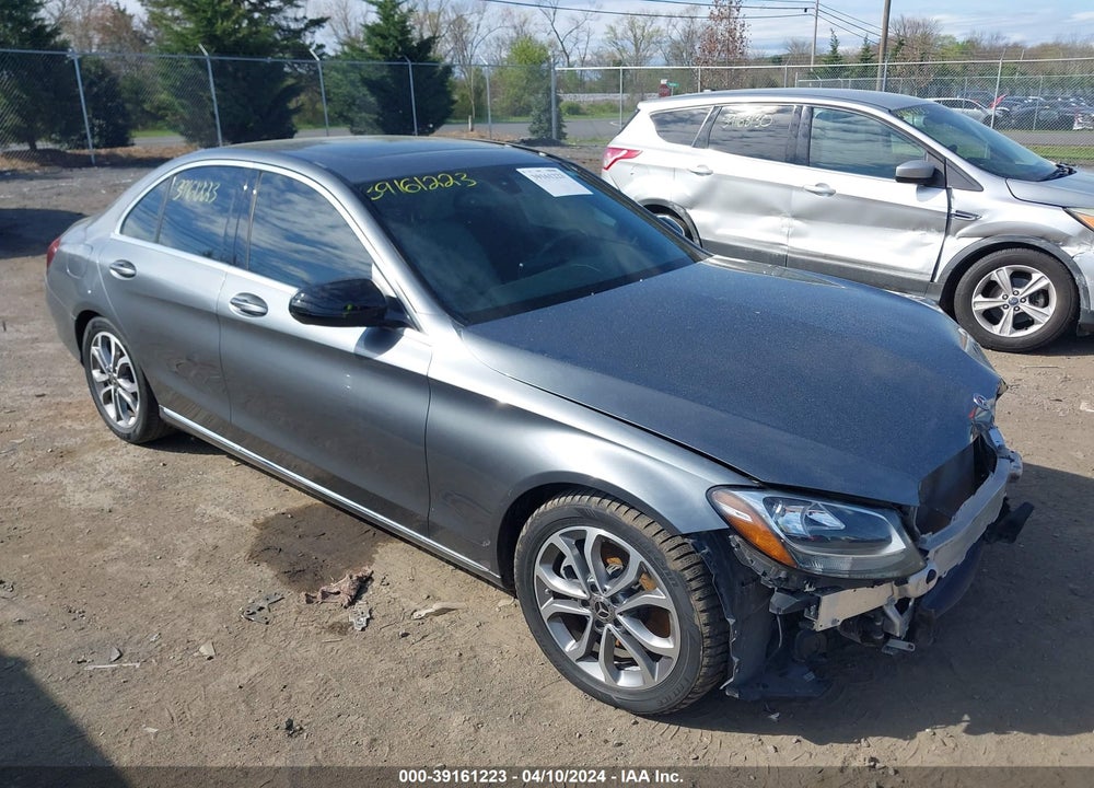2018 MERCEDES-BENZ C 300 VIN: 55SWF4JB7JU250532