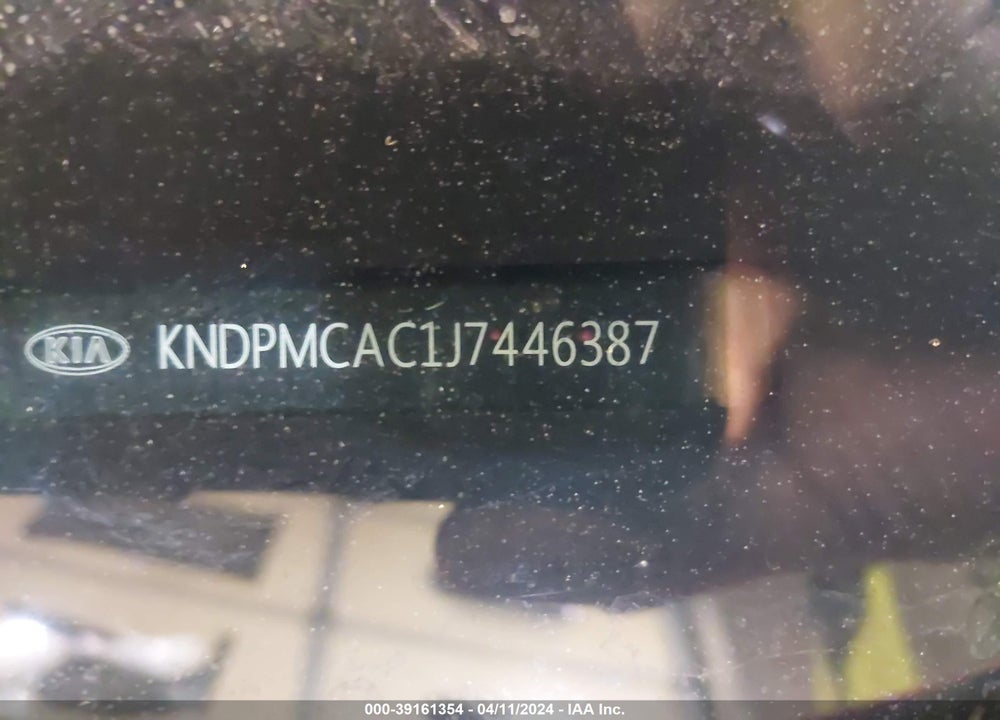 2018 KIA SPORTAGE LX VIN: KNDPMCAC1J7446387