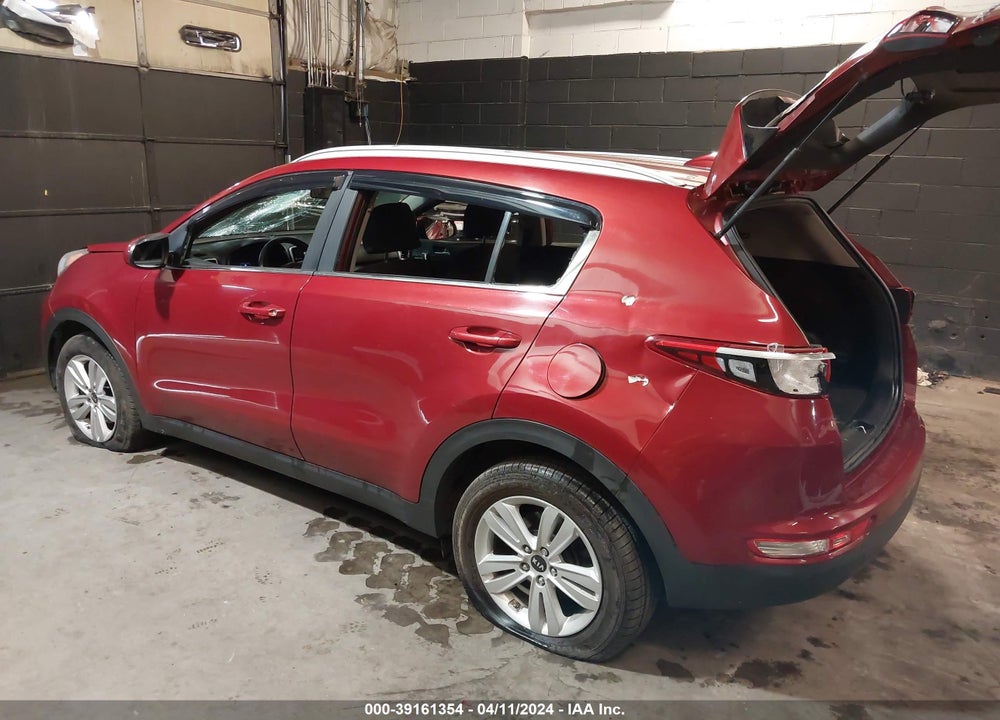 2018 KIA SPORTAGE LX VIN: KNDPMCAC1J7446387