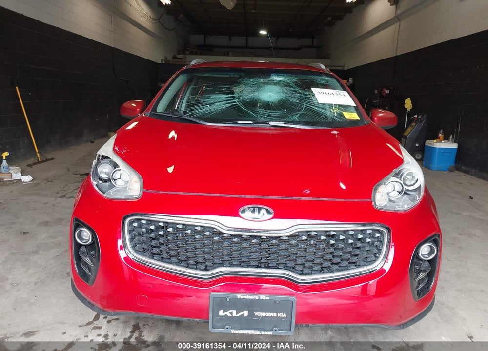 2018 KIA SPORTAGE LX VIN: KNDPMCAC1J7446387