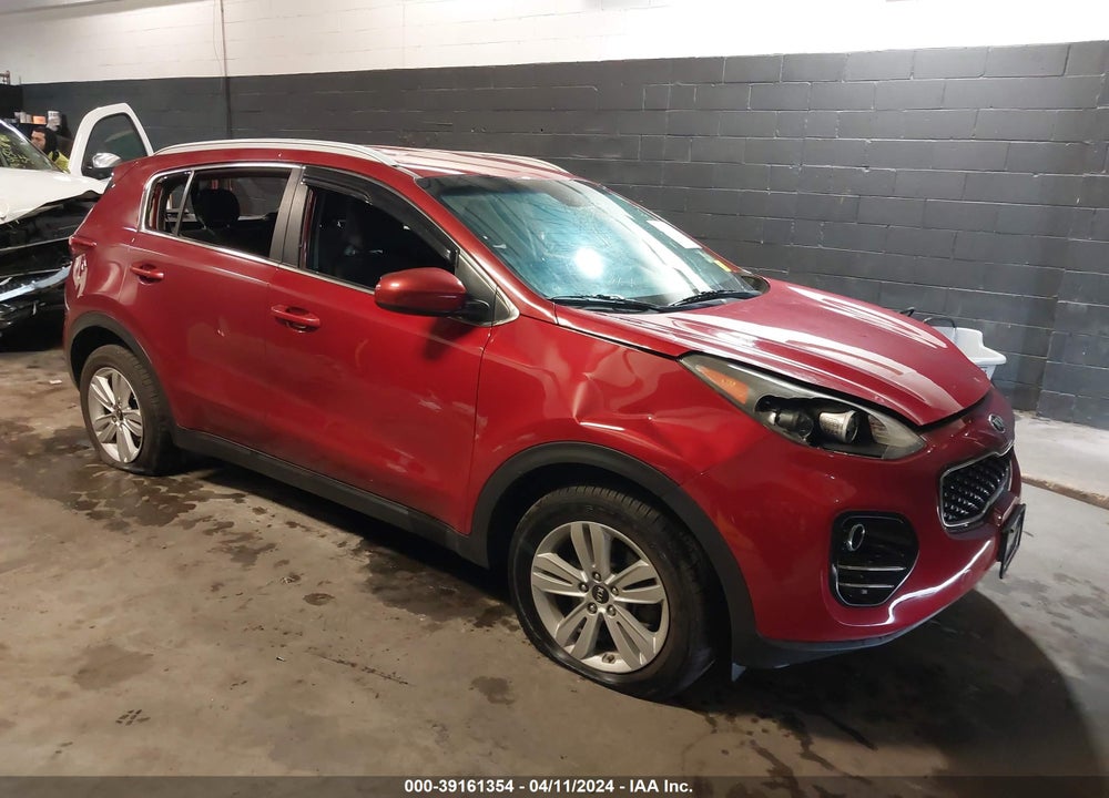 2018 KIA SPORTAGE LX VIN: KNDPMCAC1J7446387