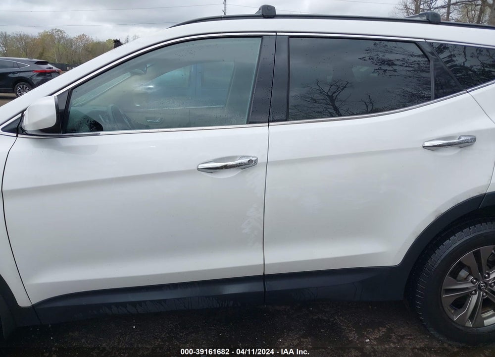 2014 HYUNDAI SANTA FE SPORT 2.4L VIN: 5XYZU3LB5EG218947