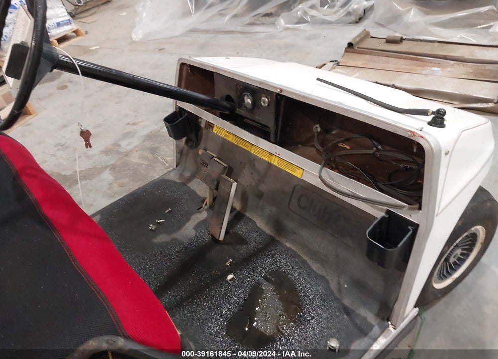 1986 CLUB CAR GOLF CART VIN: A8706112414