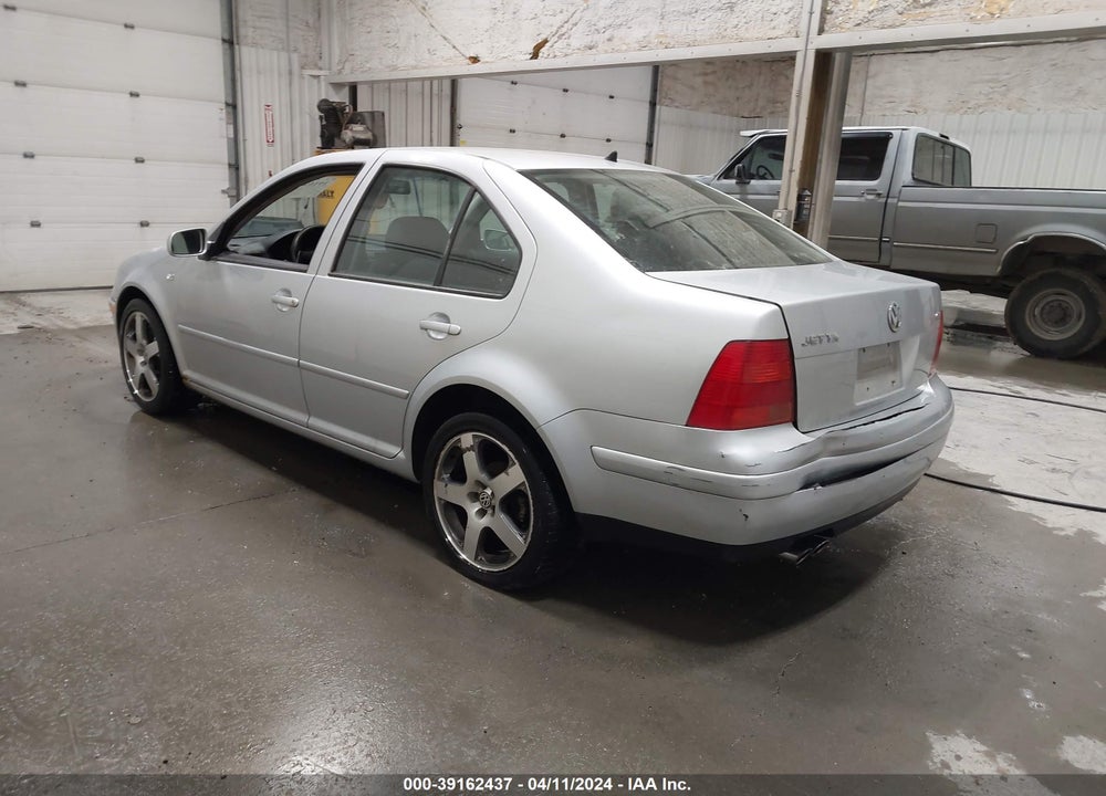 2003 VOLKSWAGEN JETTA GLI VIN: 3VWVH69M33M133177