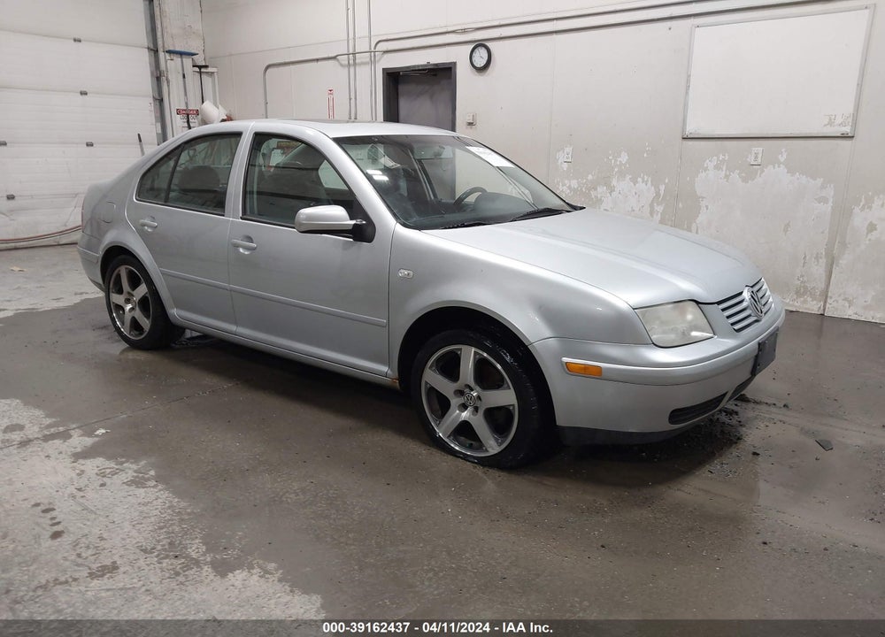 2003 VOLKSWAGEN JETTA GLI VIN: 3VWVH69M33M133177