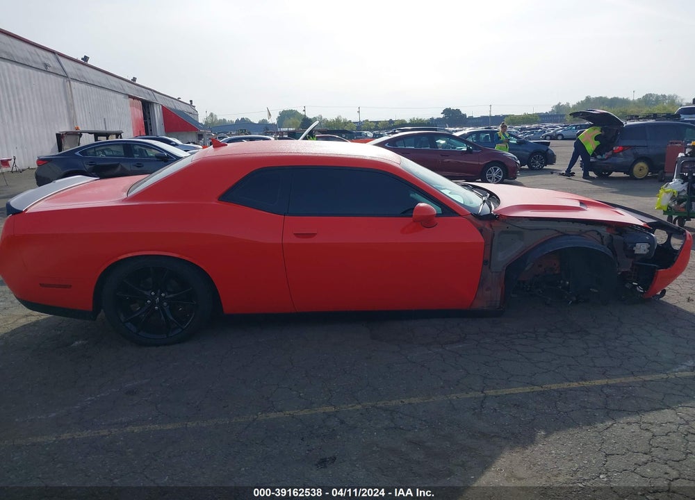 2018 DODGE CHALLENGER SXT VIN: 2C3CDZAG2JH251251