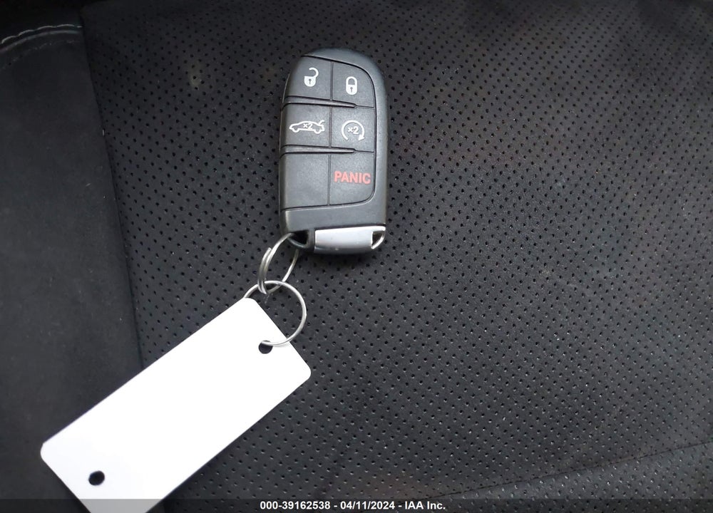 2018 DODGE CHALLENGER SXT VIN: 2C3CDZAG2JH251251