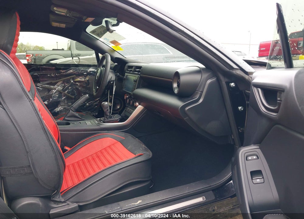 2022 TOYOTA GR86 VIN: JF1ZNBF16N8756466