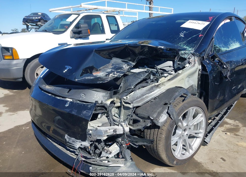 2023 TESLA MODEL Y VIN: 7SAYGDEEXPF958037