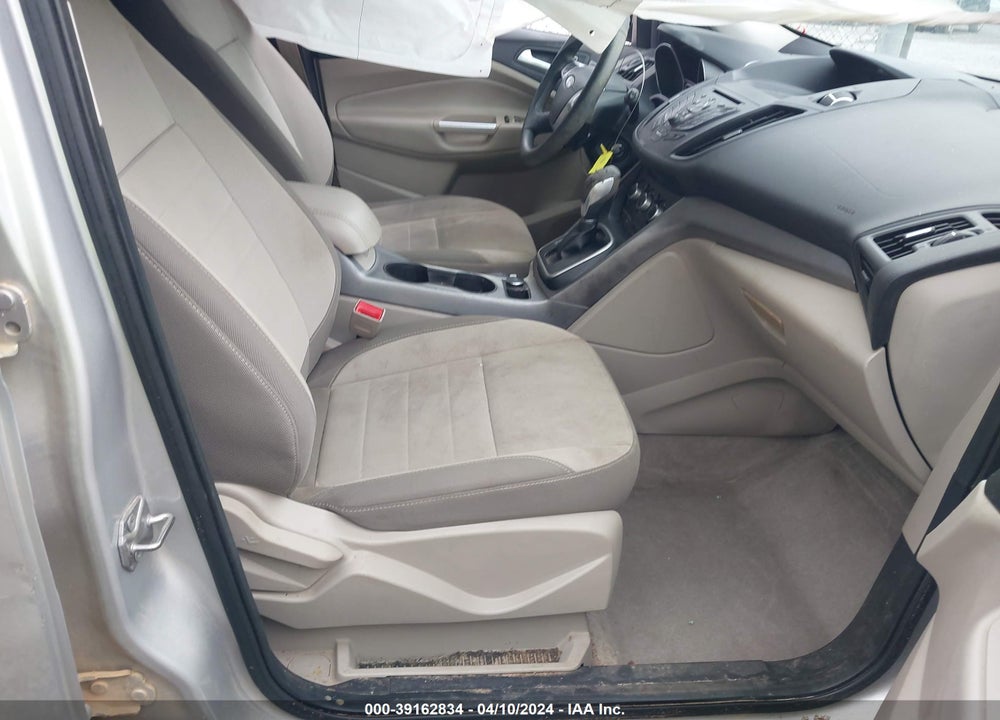 2014 FORD ESCAPE SE VIN: 1FMCU0GX7EUB76270