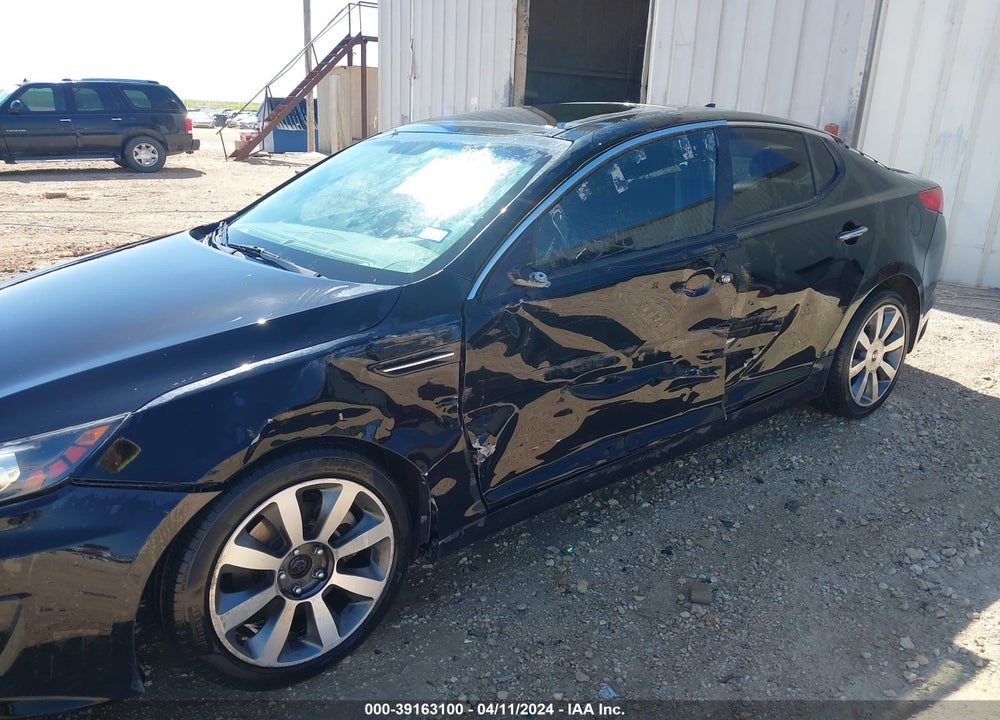 2013 KIA OPTIMA SX VIN: 5XXGR4A69DG243387