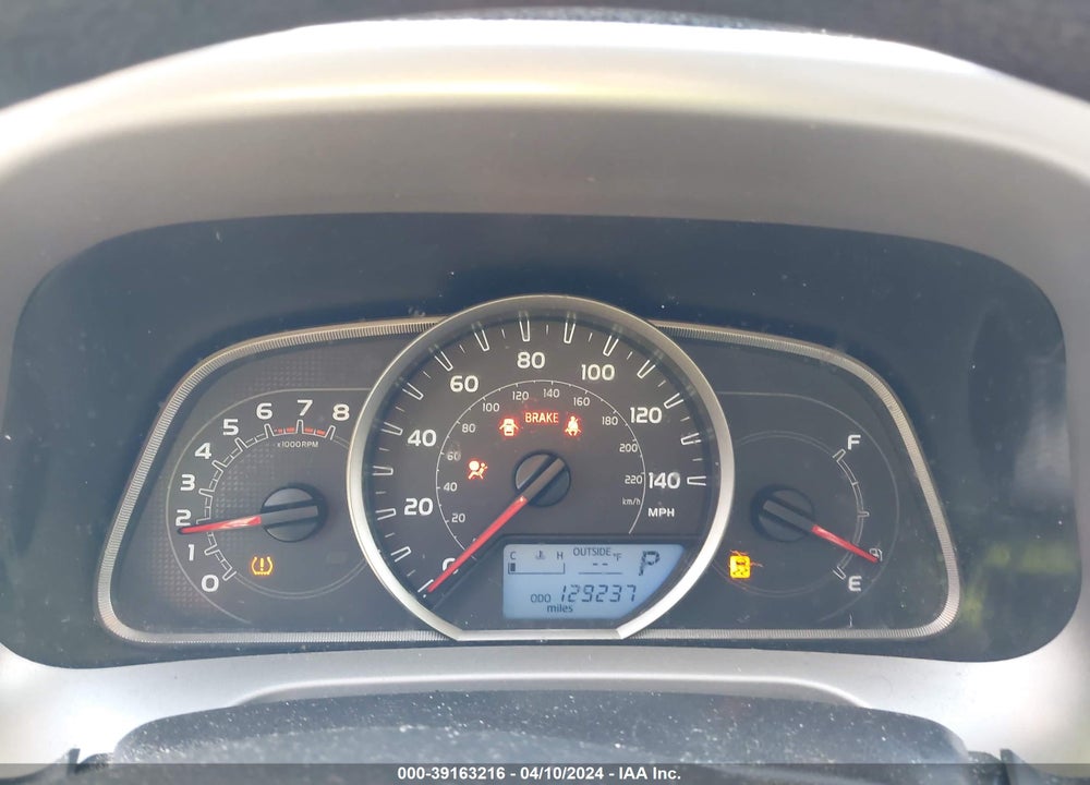 2014 TOYOTA RAV4 XLE VIN: 2T3RFREV4EW174767