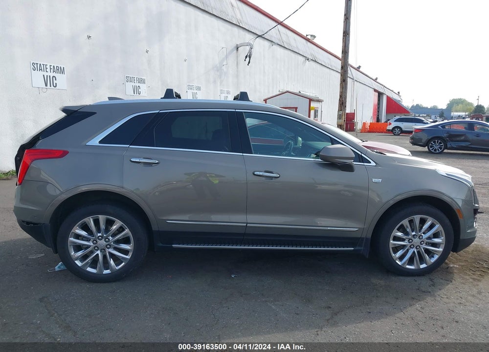 2018 CADILLAC XT5 PLATINUM VIN: 1GYKNGRS6JZ190983