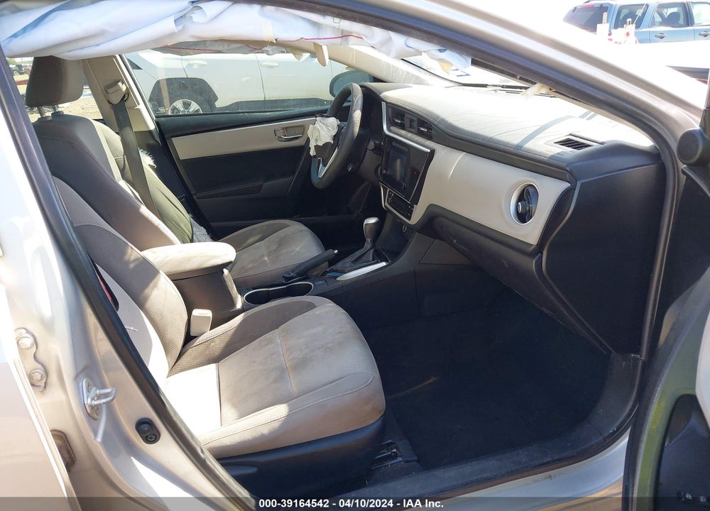 2019 TOYOTA COROLLA LE VIN: 5YFBURHE5KP891400