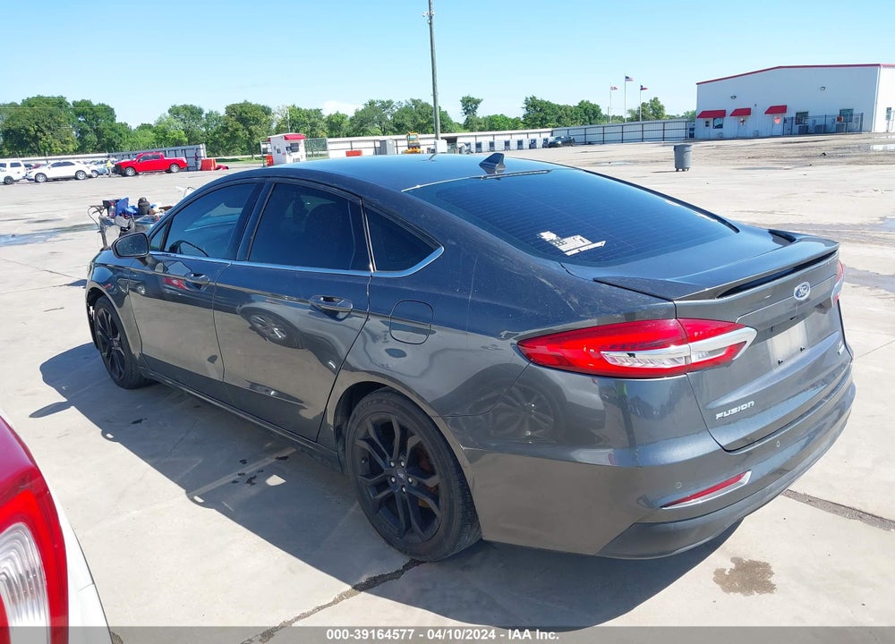 2019 FORD FUSION SE VIN: 3FA6P0HD1KR113865