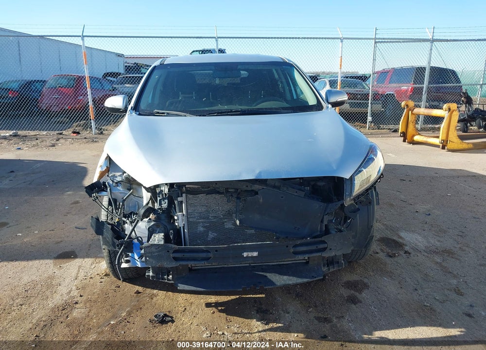 2019 KIA SORENTO 3.3L LX VIN: 5XYPGDA58KG446244