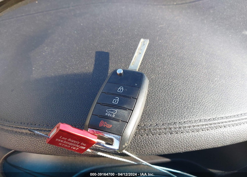 2019 KIA SORENTO 3.3L LX VIN: 5XYPGDA58KG446244