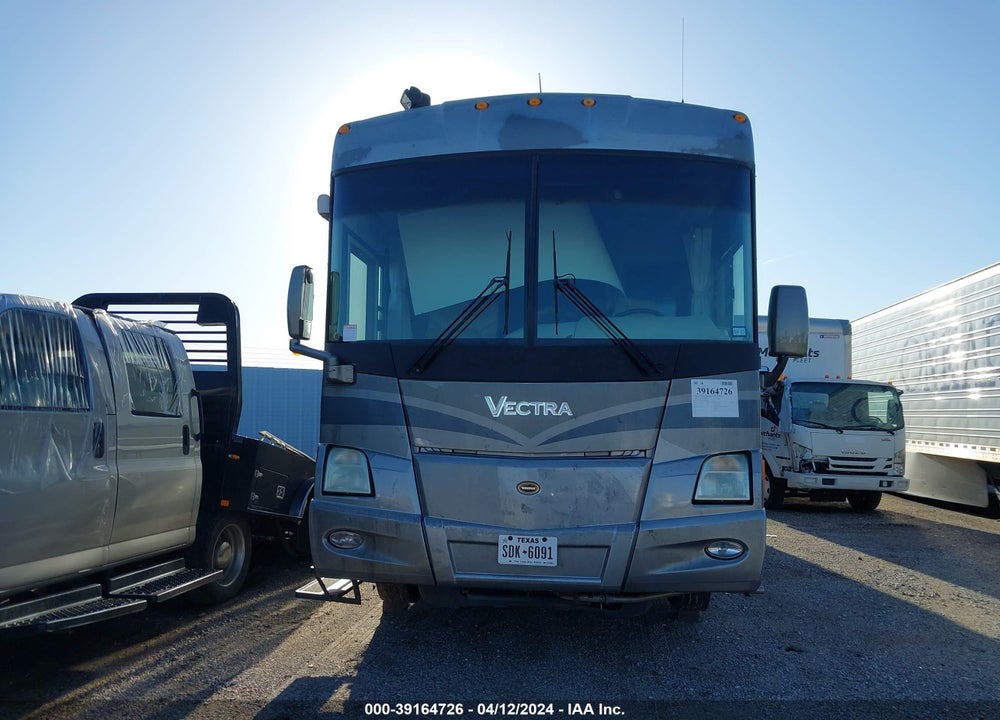 2004 FREIGHTLINER CHASSIS X LINE MOTOR HOME VIN: 4UZAAHCY34CN26706