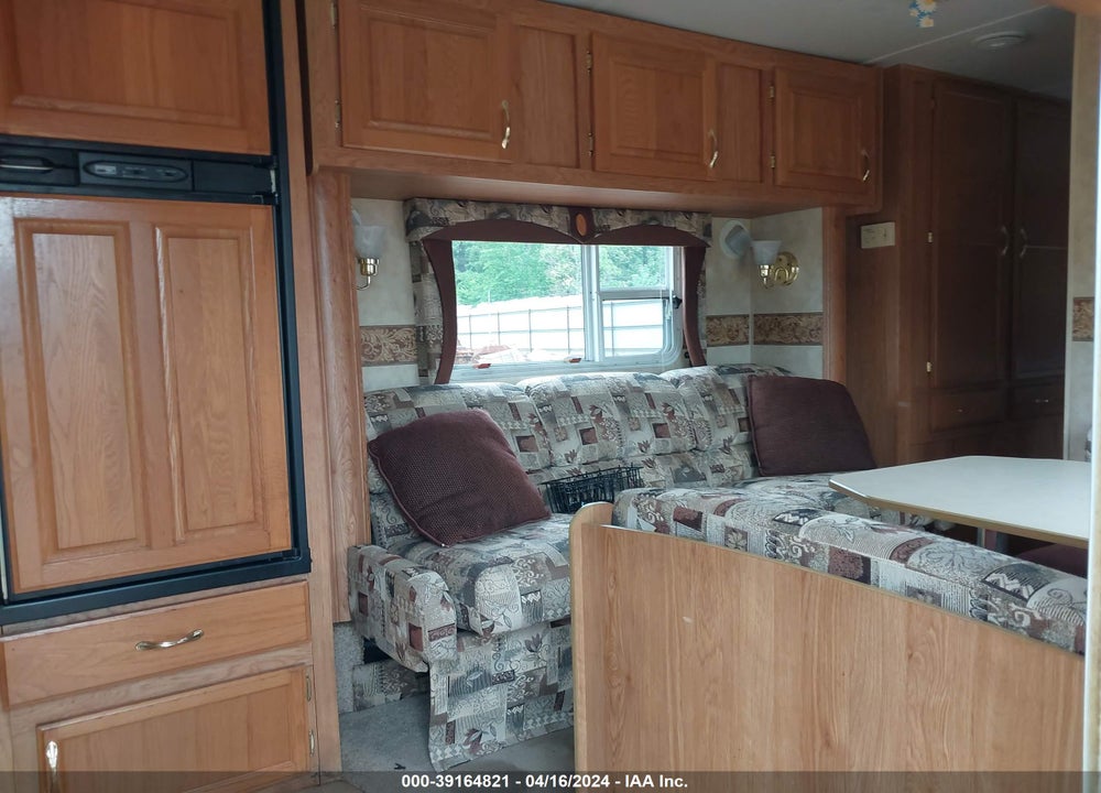 2006 JAYCO JAY FLIGHT VIN: 1UJBJ02N661EU0258