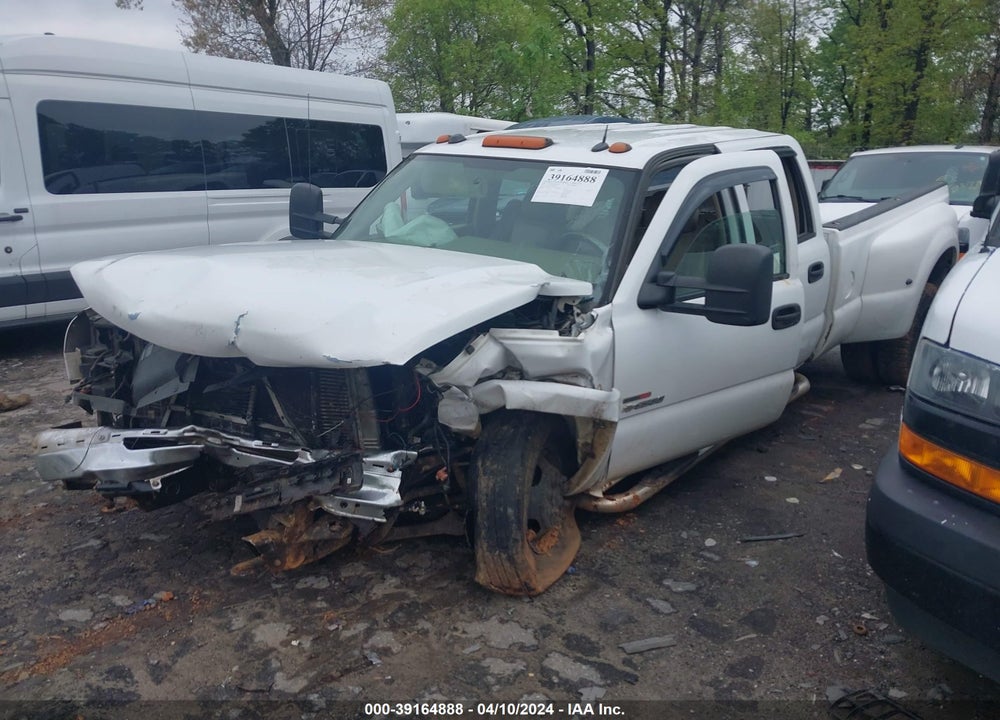 2005 CHEVROLET SILVERADO 3500 LT VIN: 1GCJK33255F885085