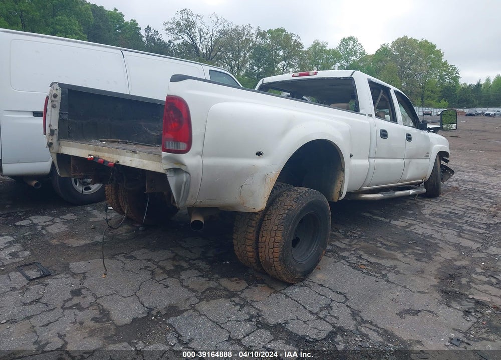 2005 CHEVROLET SILVERADO 3500 LT VIN: 1GCJK33255F885085