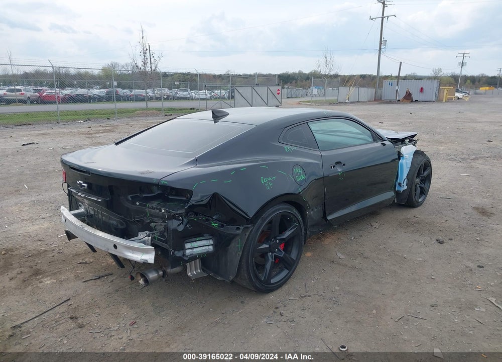 2018 CHEVROLET CAMARO 1LT VIN: 1G1FB1RS9J0191782
