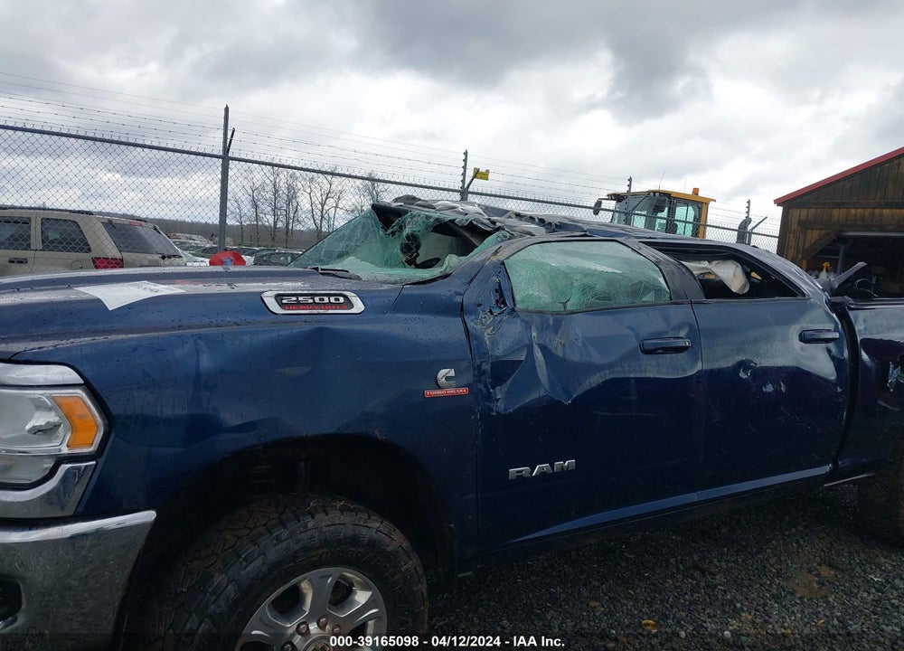 2021 RAM 2500 BIG HORN 4X4 6'4 BOX VIN: 3C6UR5DL9MG695998