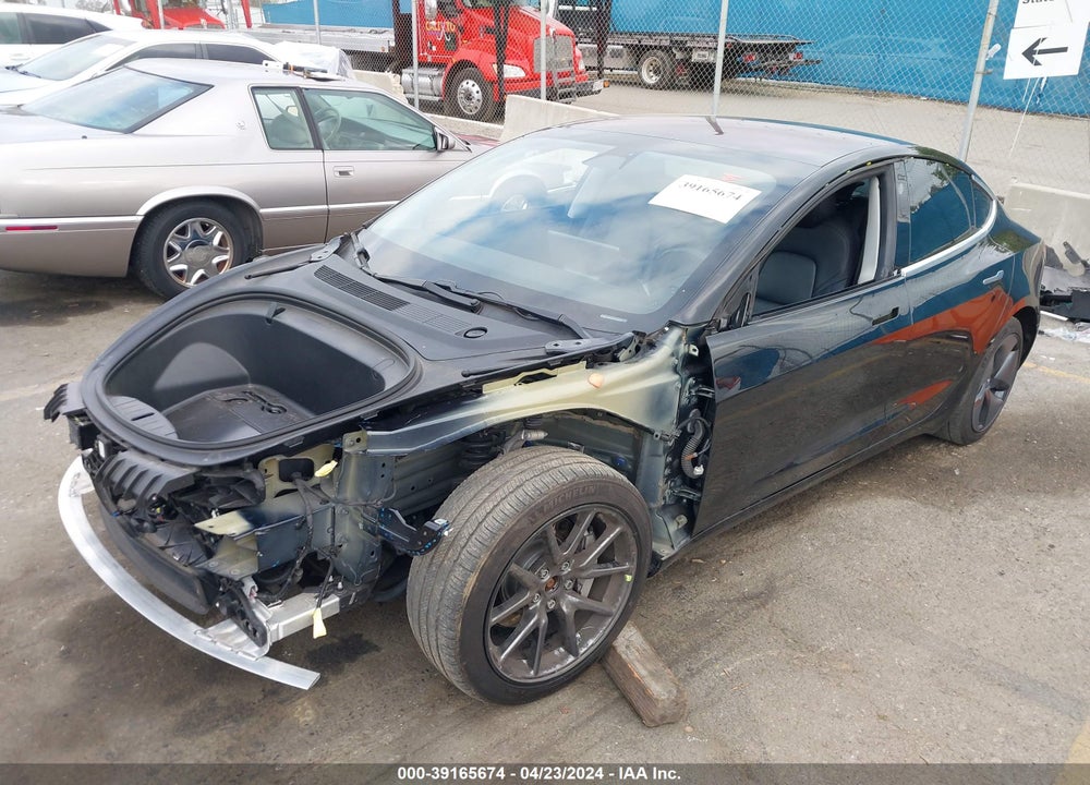 2018 TESLA MODEL 3 LONG RANGE/PERFORMANCE VIN: 5YJ3E1EBXJF099136