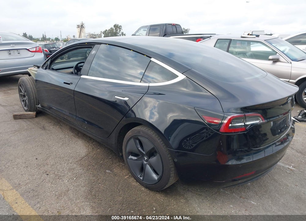 2018 TESLA MODEL 3 LONG RANGE/PERFORMANCE VIN: 5YJ3E1EBXJF099136