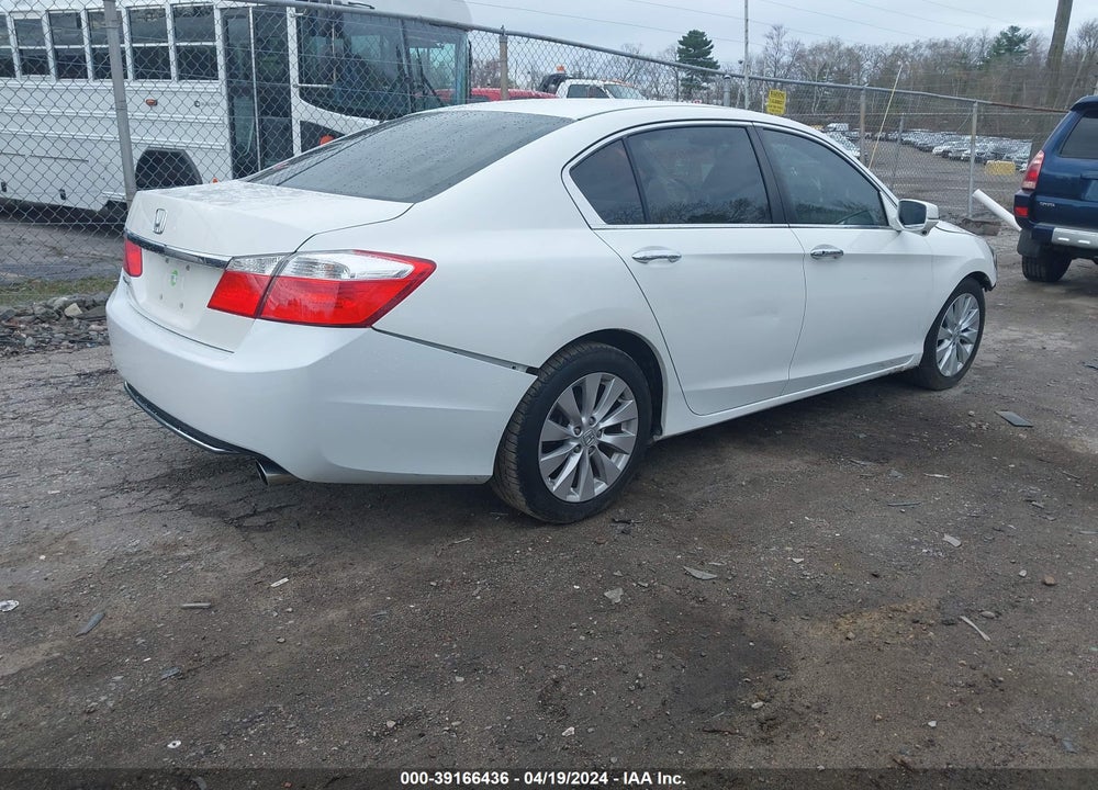 2014 HONDA ACCORD EX VIN: 1HGCR2F77EA071802