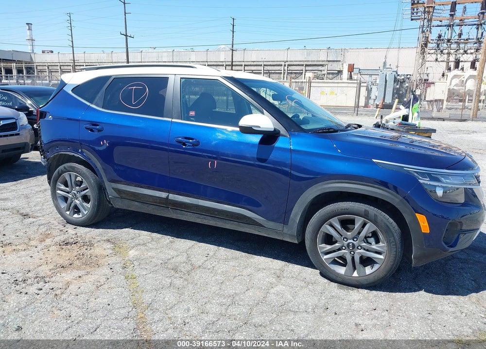 2021 KIA SELTOS S VIN: KNDEU2AA4M7103433