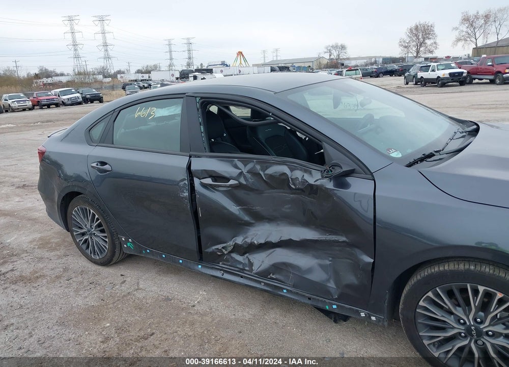 2022 KIA FORTE GT LINE VIN: 3KPF54AD2NE452633