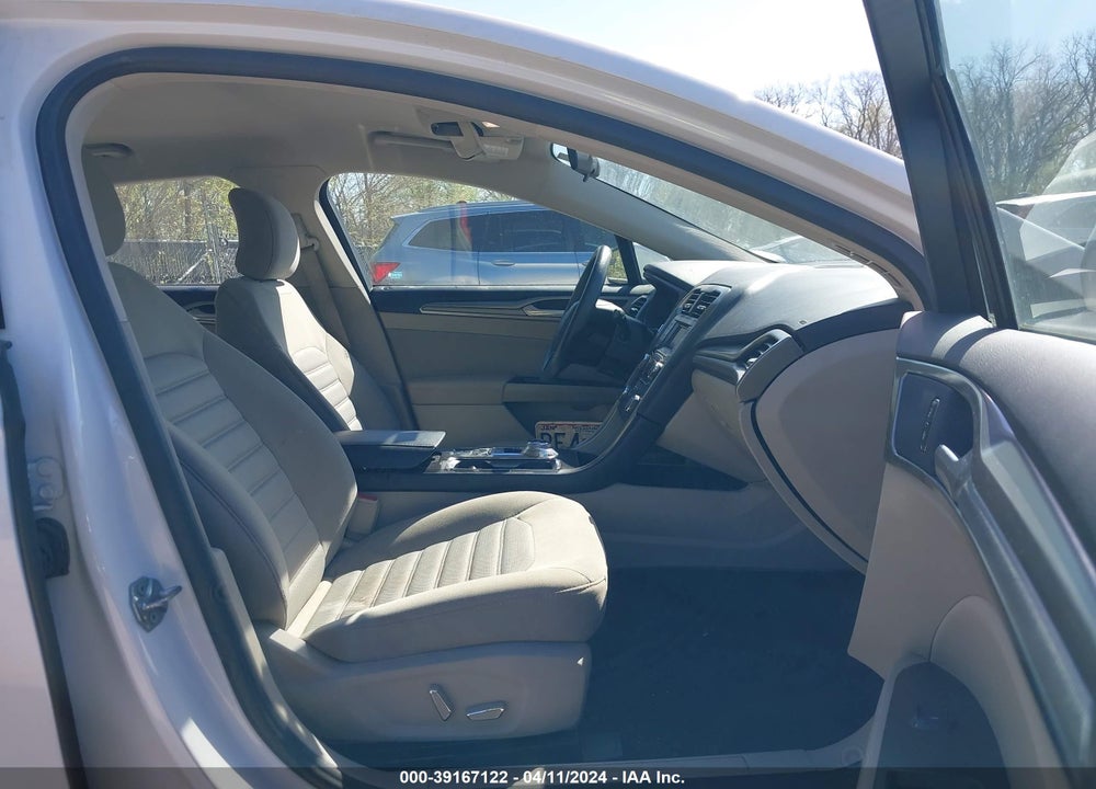 2017 FORD FUSION SE VIN: 3FA6P0H73HR278089