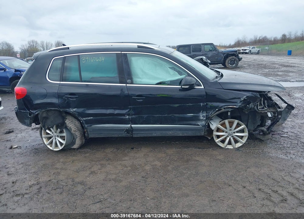 2017 VOLKSWAGEN TIGUAN 2.0T WOLFSBURG EDITION VIN: WVGSV7AX8HK007465