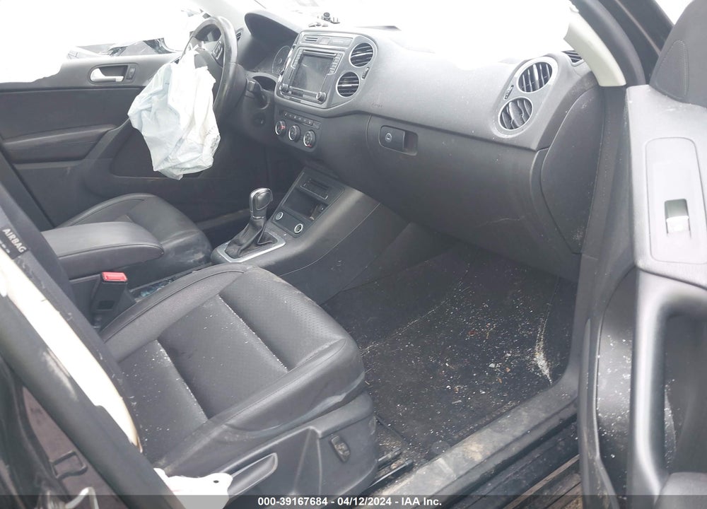 2017 VOLKSWAGEN TIGUAN 2.0T WOLFSBURG EDITION VIN: WVGSV7AX8HK007465