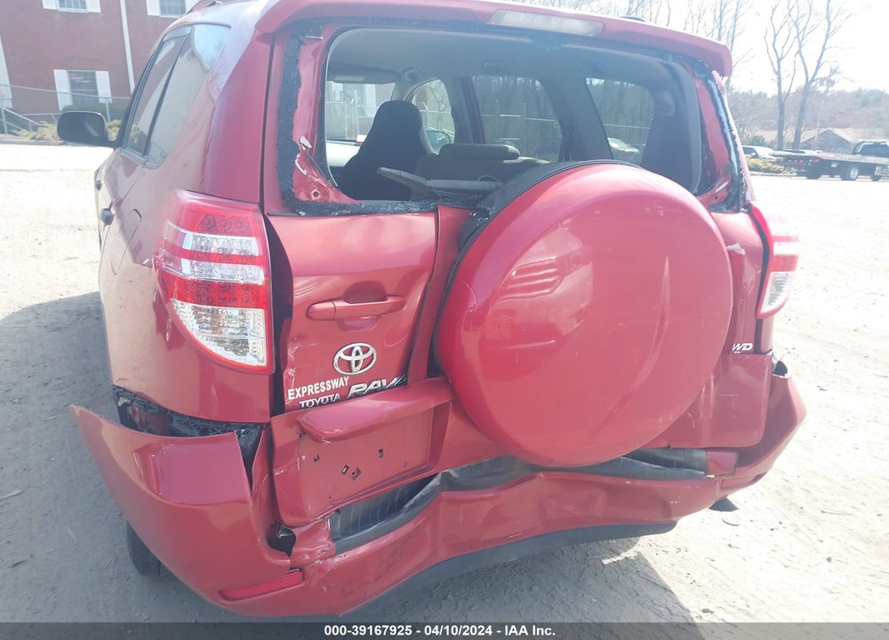 2009 TOYOTA RAV4 VIN: JTMBF35V595005112