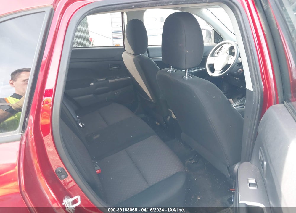 2019 MITSUBISHI OUTLANDER SPORT 2.0 ES VIN: JA4AR3AUXKU030027